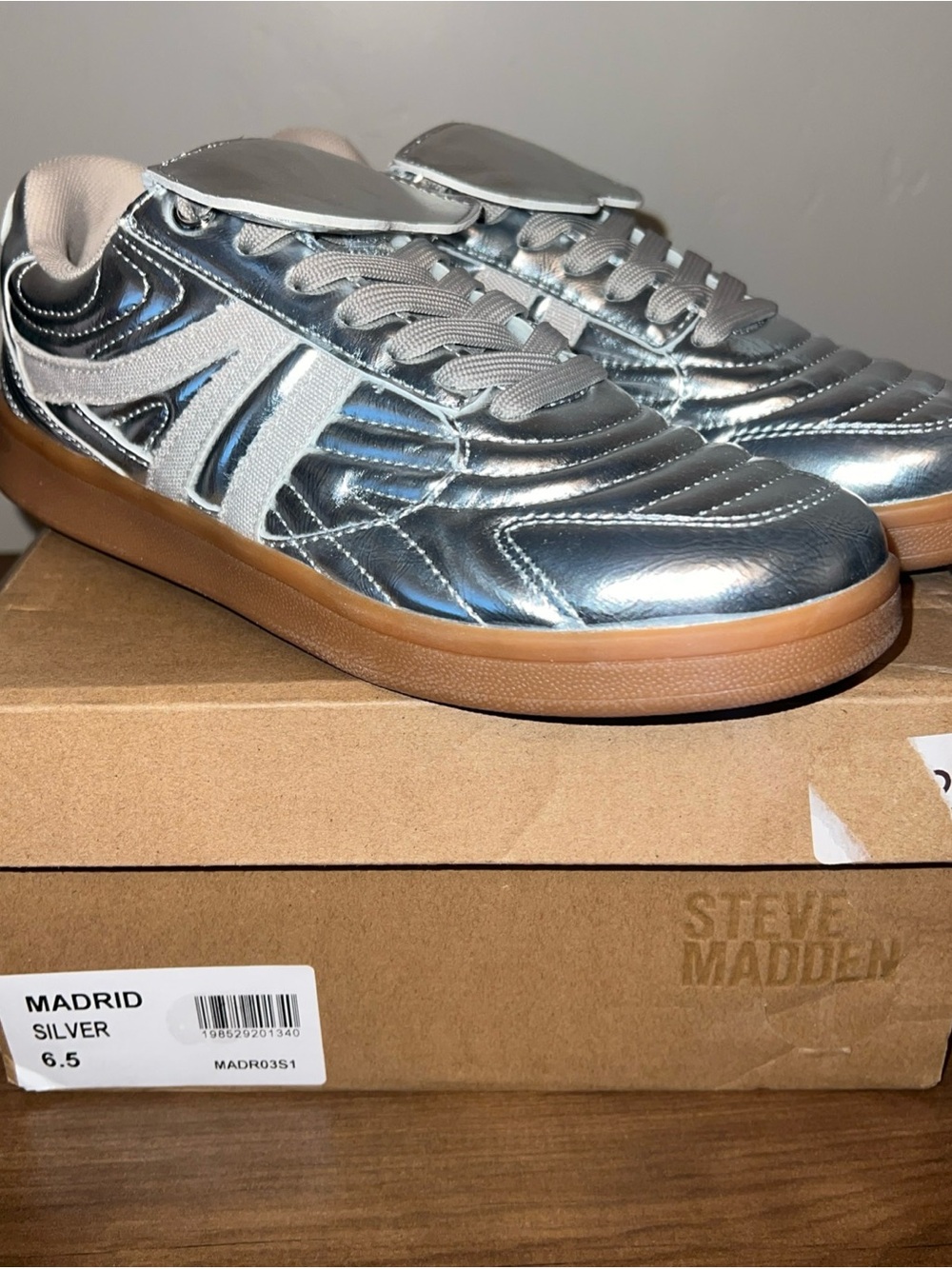 Steve Madden Madrid Metallic Silver Low-Top Sneakers